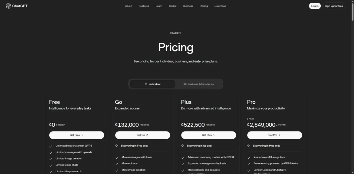 ChatGPT pricing page with Free, Go, Plus and Pro plans, with prices shown in Vietnamese dong